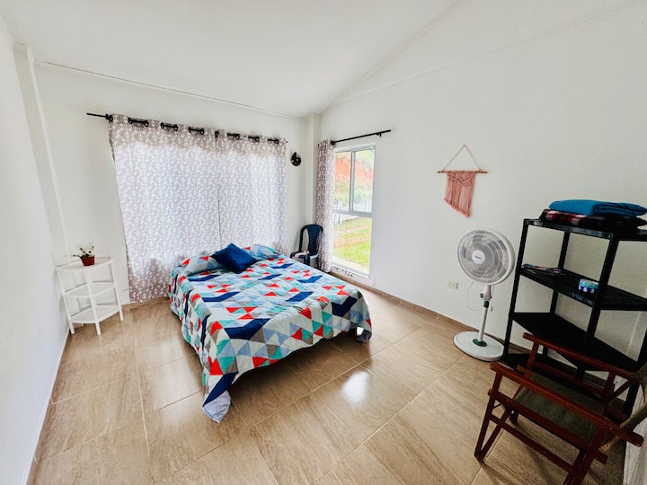 საძინებელი 2