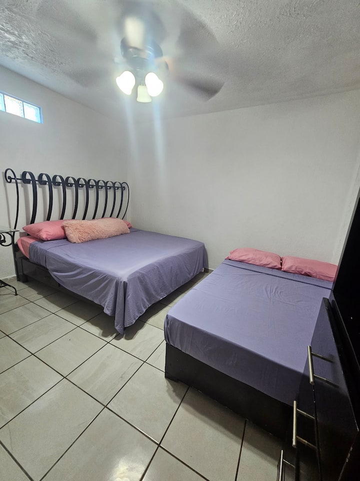 غرفة النوم 1