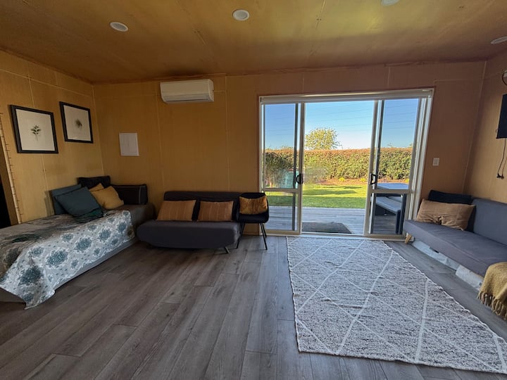 Tranquil Country Retreat Near Cambridge-sleeps 15 - Cambridge