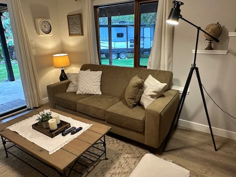 Top performing Airbnb: Blind Bay Burrow in Columbia Shuswap C