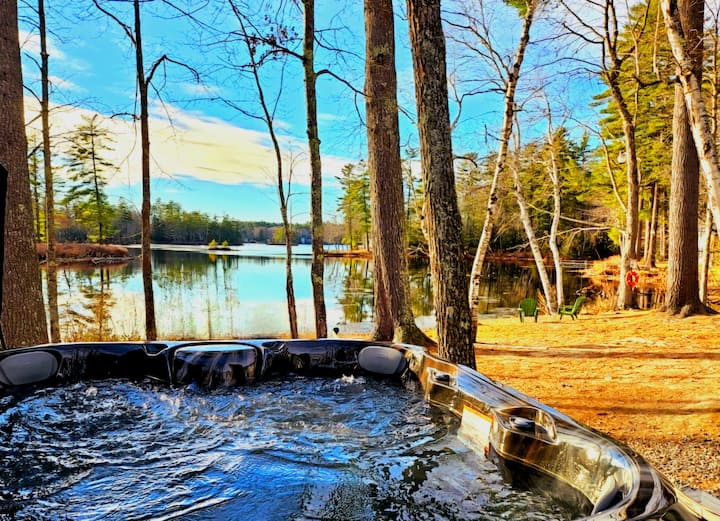 Waterfront,Hot tub,Private dock,Freshly renovated