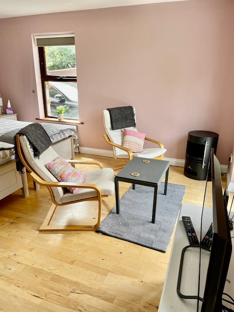 Top Airbnb: Rebecca's Room Audleystown Strangford in Downpatrick