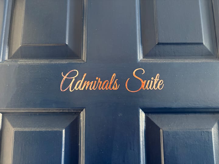 Admirals Suite