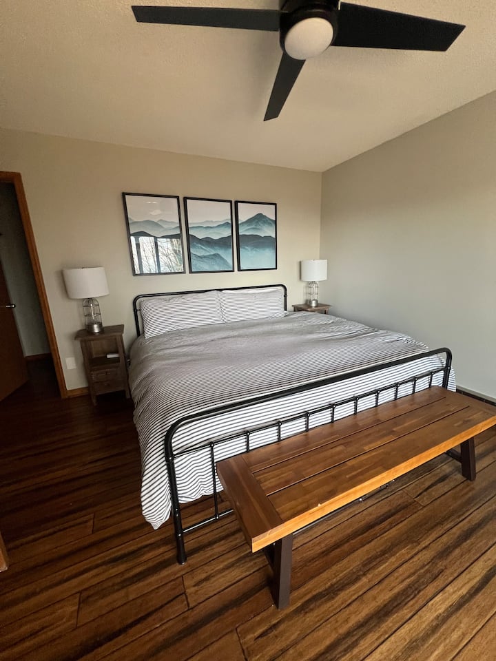 Cama tamaño king con vistas impresionantes