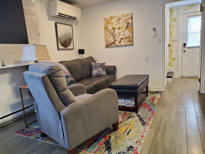 Blue Shutters Accommodations - 2 Bedroom Apartment - Nova Scotia