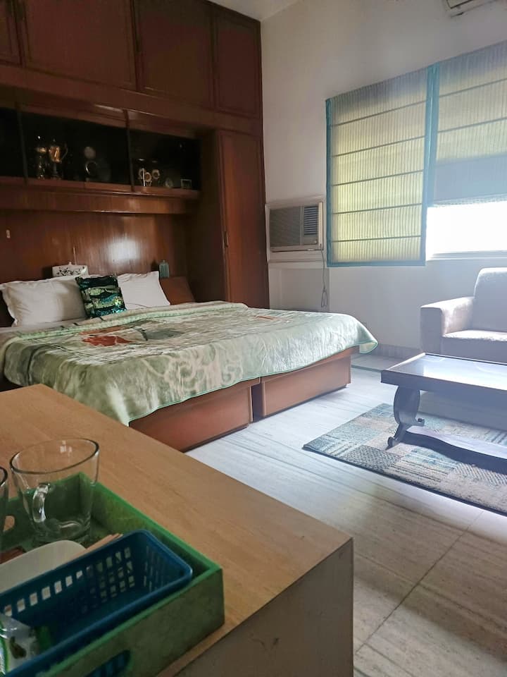 $22 1-set Luxury+att B'room+bfast (G) - Amritsar