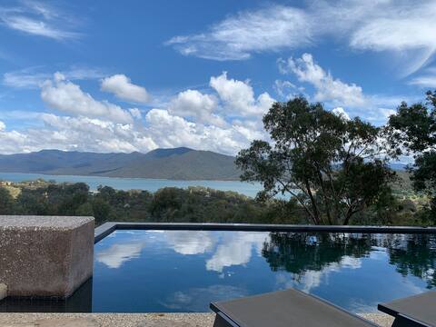 High Country Sanctuary - Pool - Lake Eildon Views