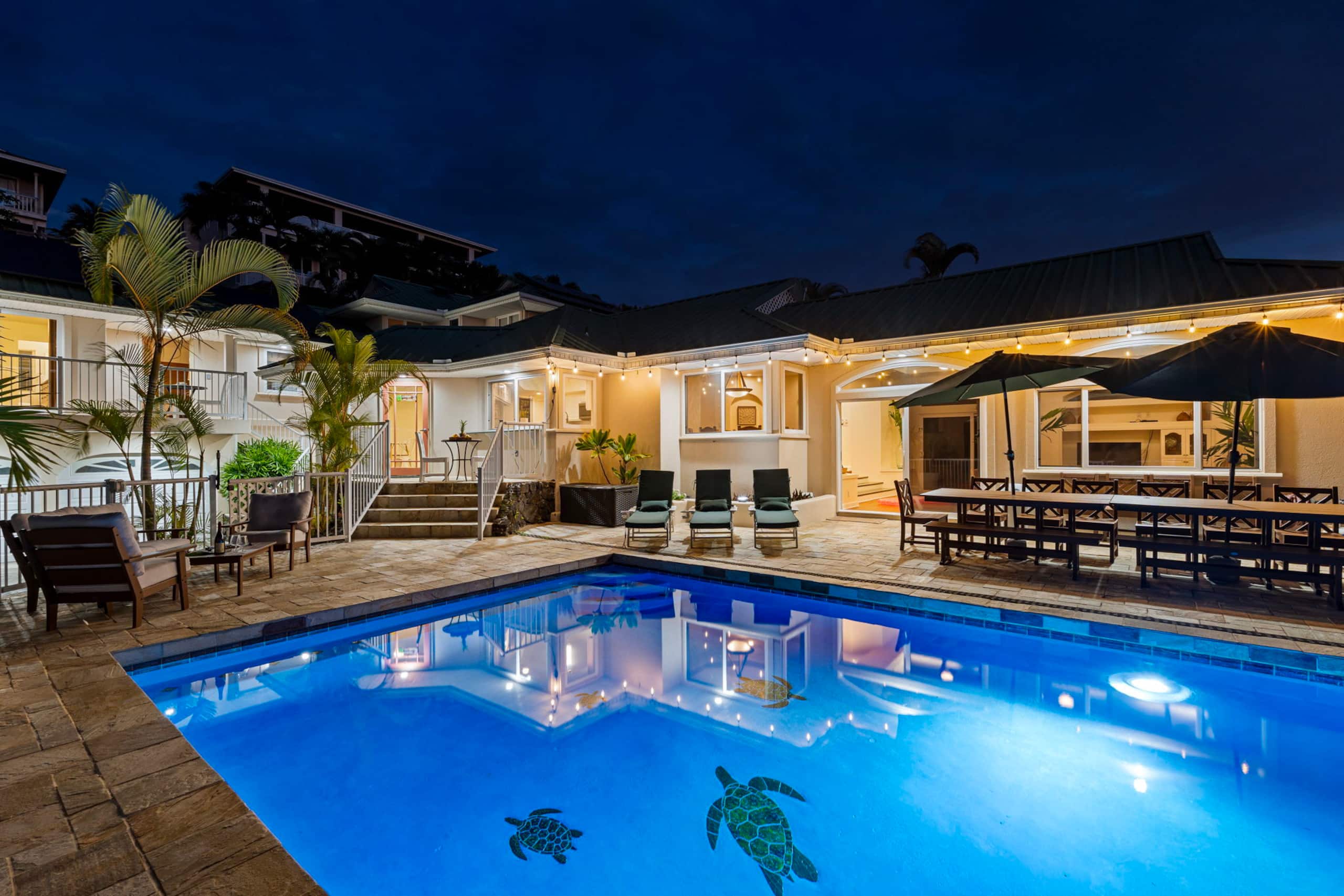 Home in Kailua-Kona · ★4.9 · 5 bedrooms · 10 beds · 3.5 baths - Image 71