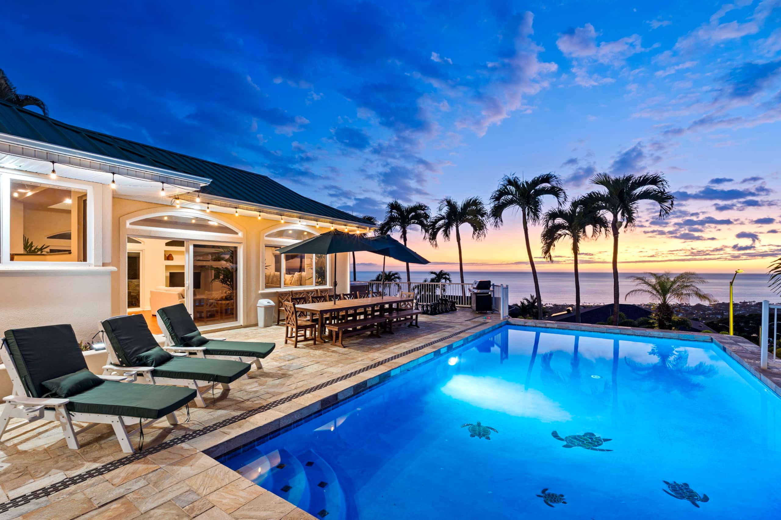 Home in Kailua-Kona · ★4.9 · 5 bedrooms · 10 beds · 3.5 baths - Image 69