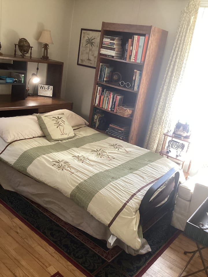 This is usually the office but when booking for six, which requires an extra $25 fee, I will set up this futon and this room can be a private third bedroom. Keep in mind that if used as a bedroom, there will be no access to the desk.