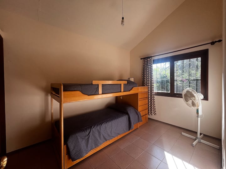 საძინებელი 2