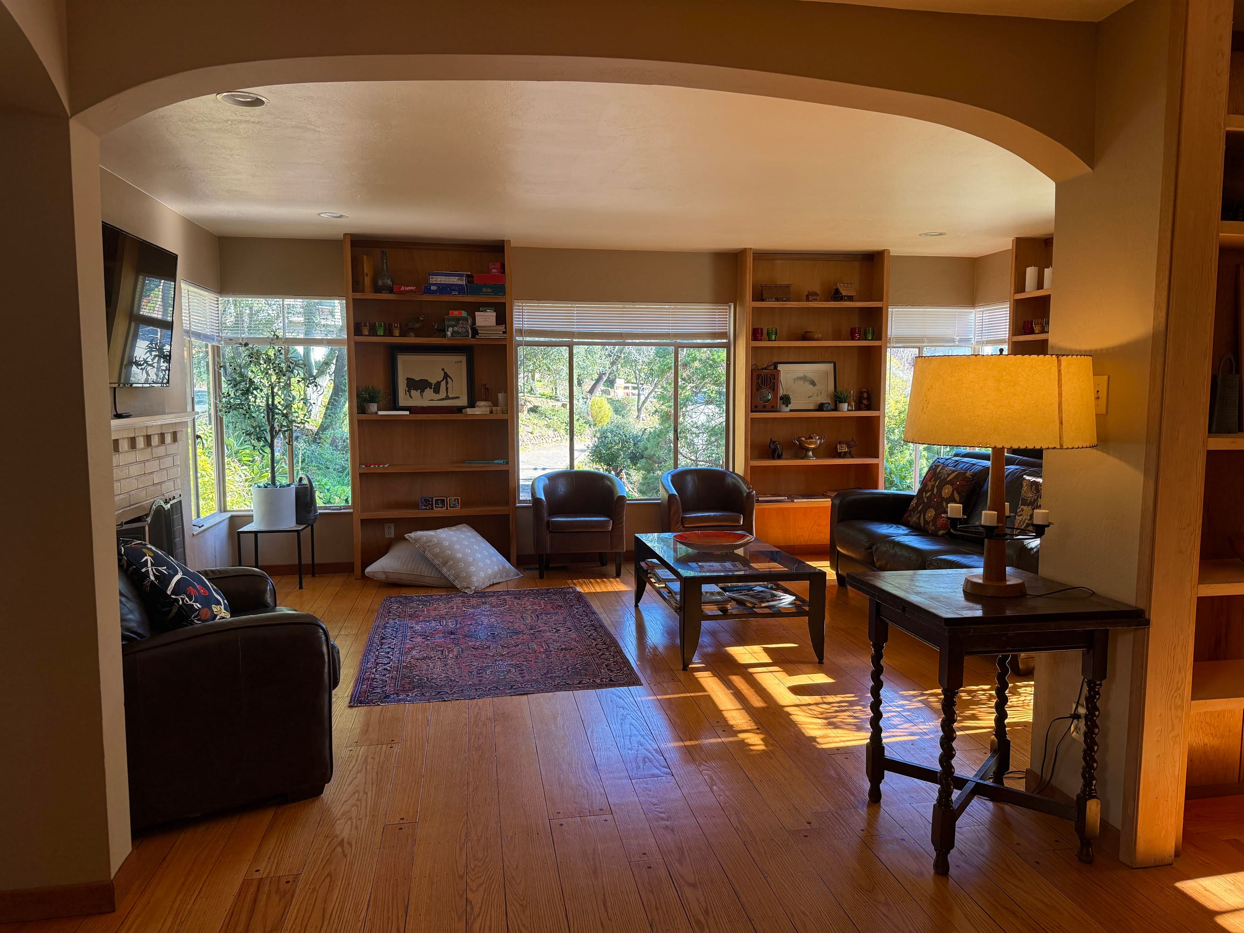 Spanish Home with Bay Views & Gardens - Photo 12
