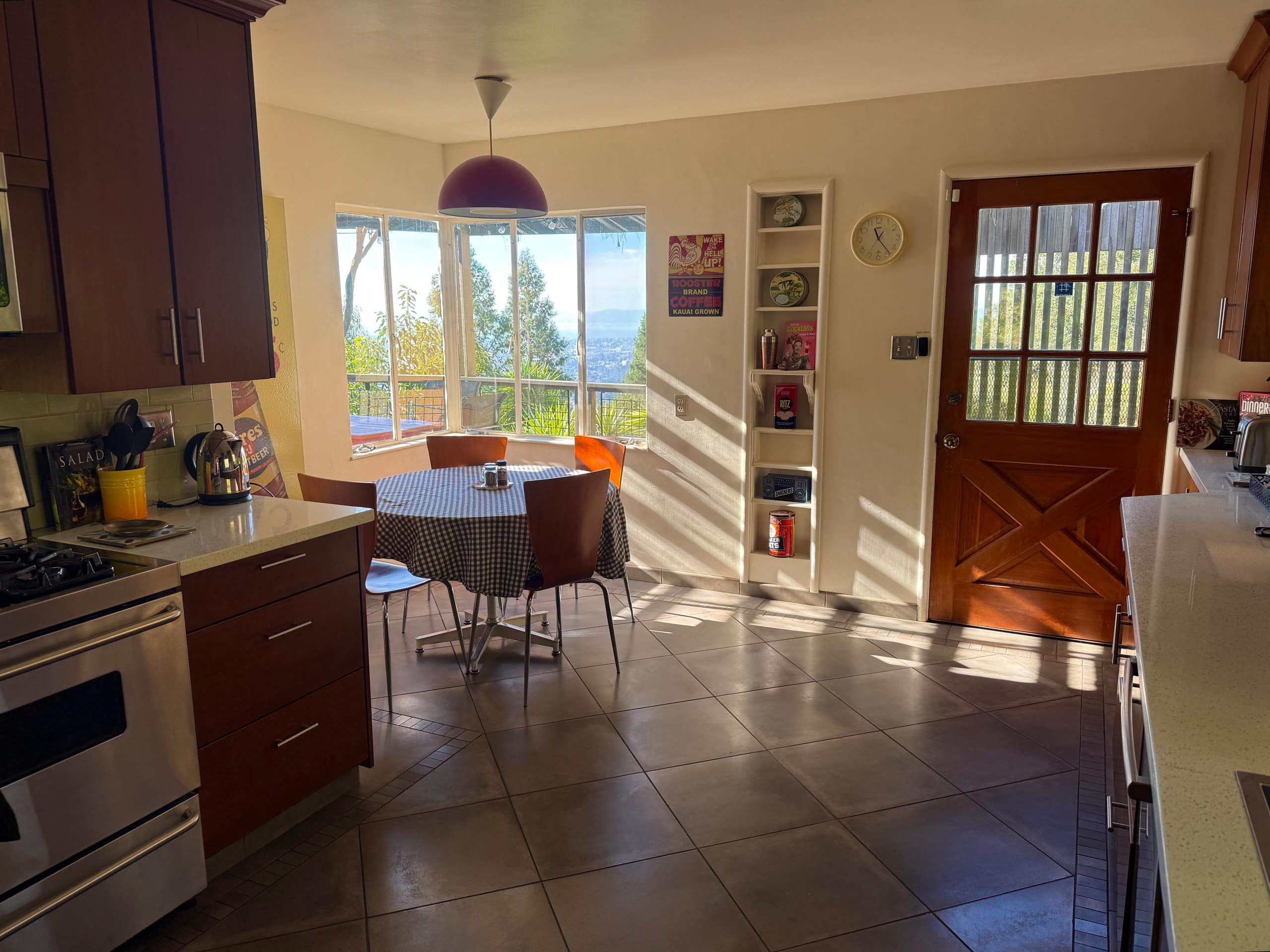 Spanish Home with Bay Views & Gardens - Photo 14