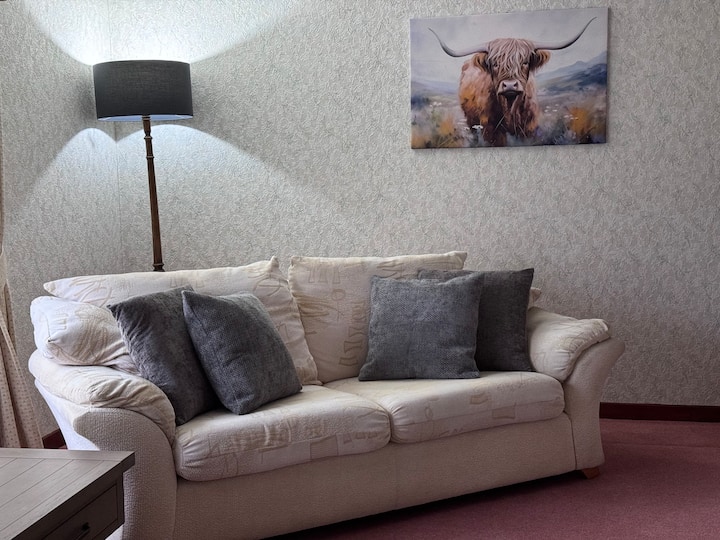 Home In Highland Village Of Beauly One Bedroom - Beauly