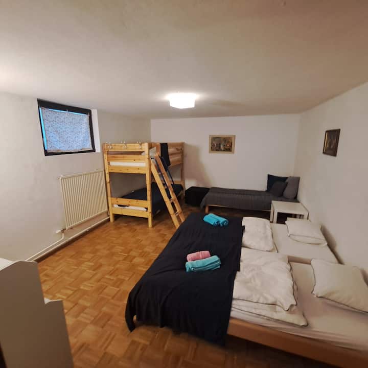 Schlafzimmer 3