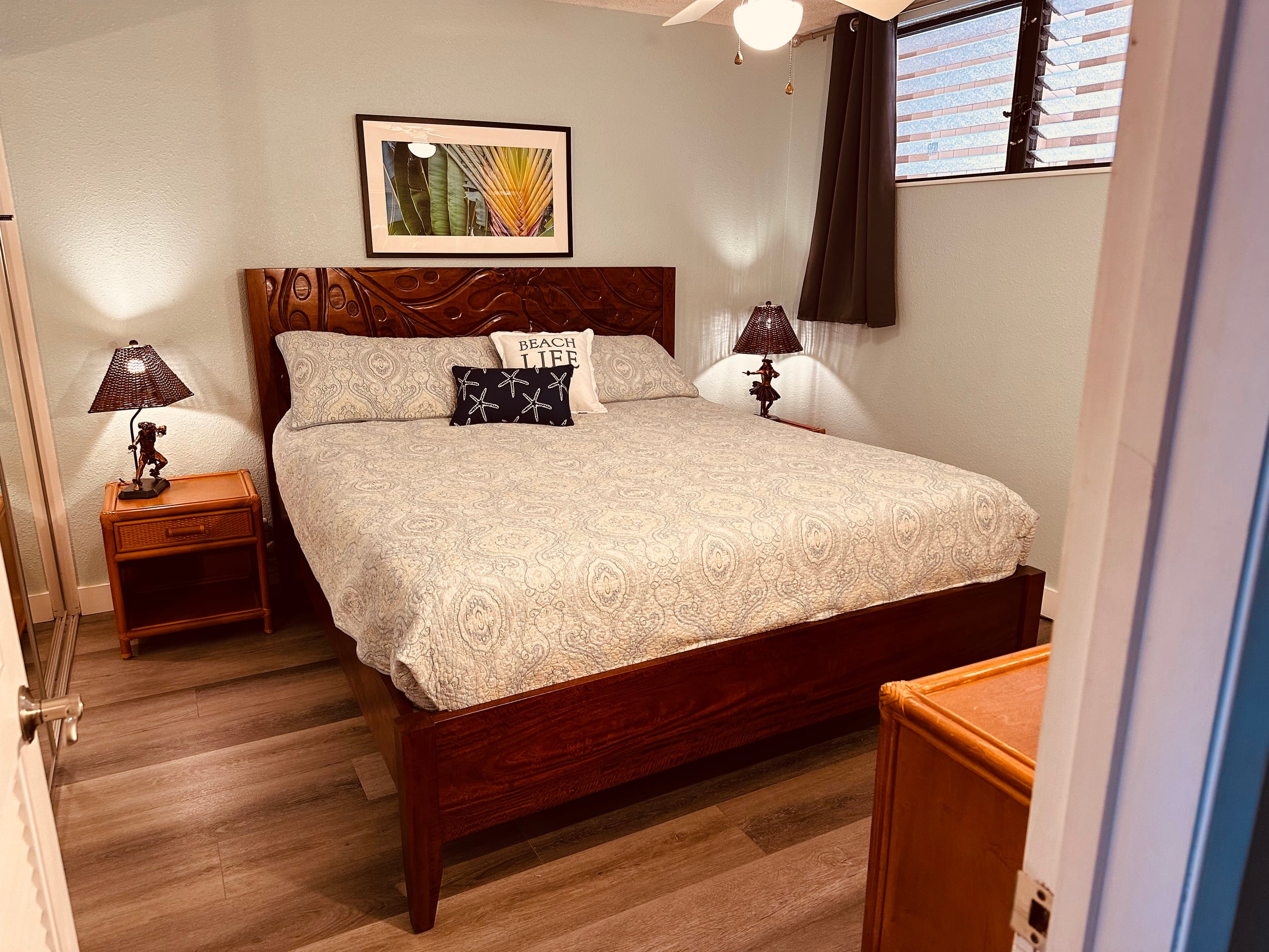 Condo in Kailua-Kona · ★4.95 · 1 bedroom · 1 bed · 1 bath - Image 4