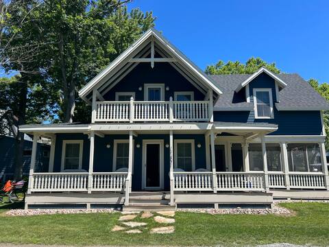 Cozy 3-Bedroom, 4-Season Cottage in TIPark