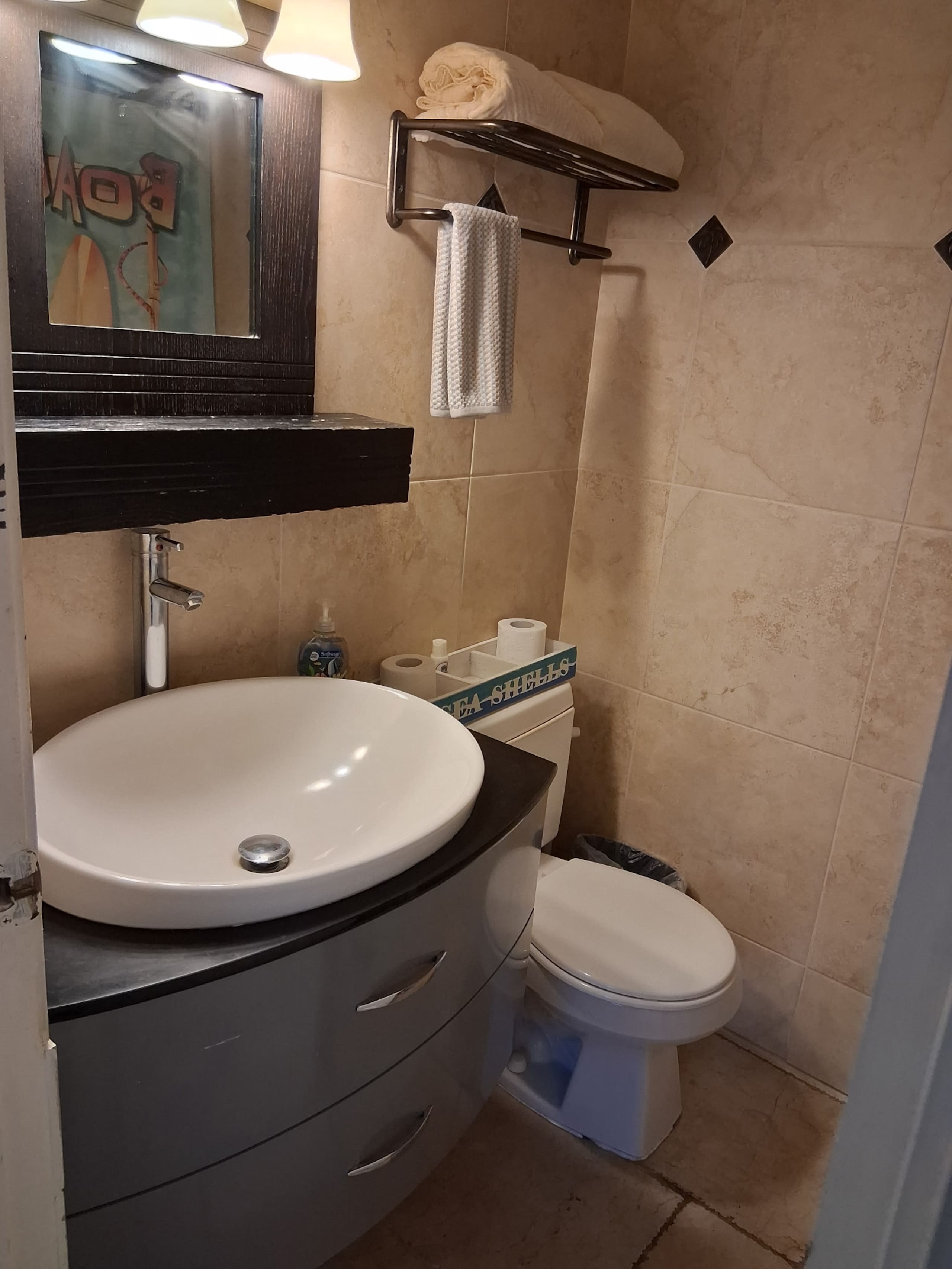 Condo in Kihei · ★4.62 · 2 bedrooms · 2 beds · 2 baths - Image 14
