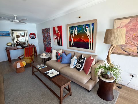 Popular Airbnb listing: Awesome views - level access - close to everything in Nelson Bay