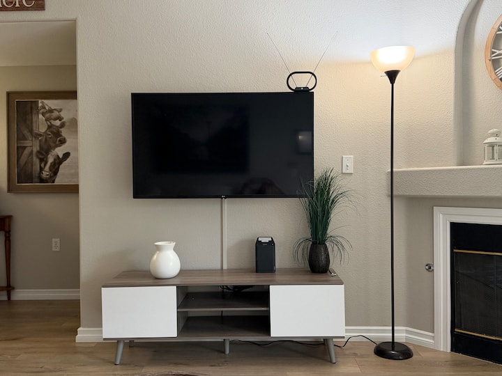 Condo Minutes From Strip. - Las Vegas, NV