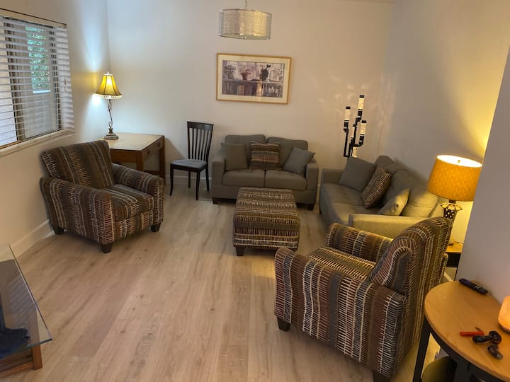 Mountain Views In The City Condo - Phoenix, AZ