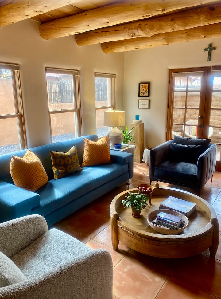 Casa Bailar~casual Elegance~ In Trendy Railyard - Santa Fe