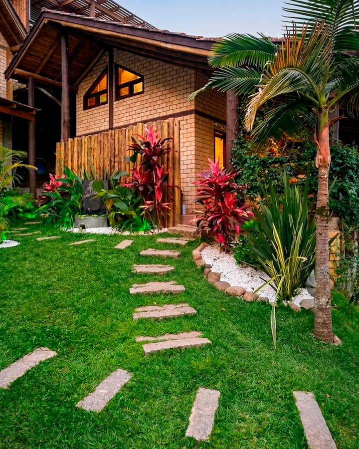 Casa Na Praia Do Rosa No Centrinho! - Imbituba