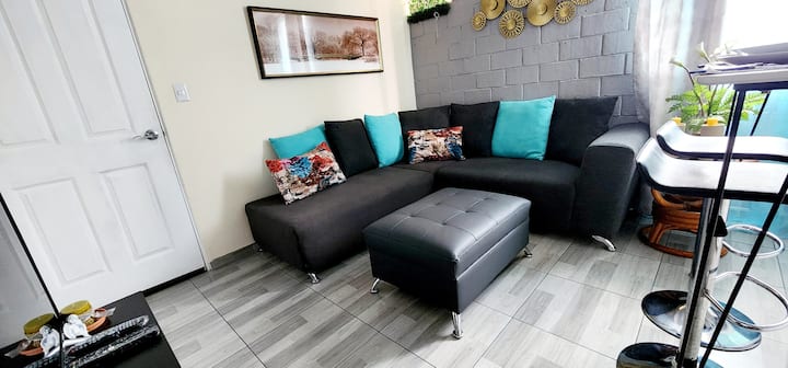 B2-apartamento Estudio En El Centro De La Ciudad - San Salvador