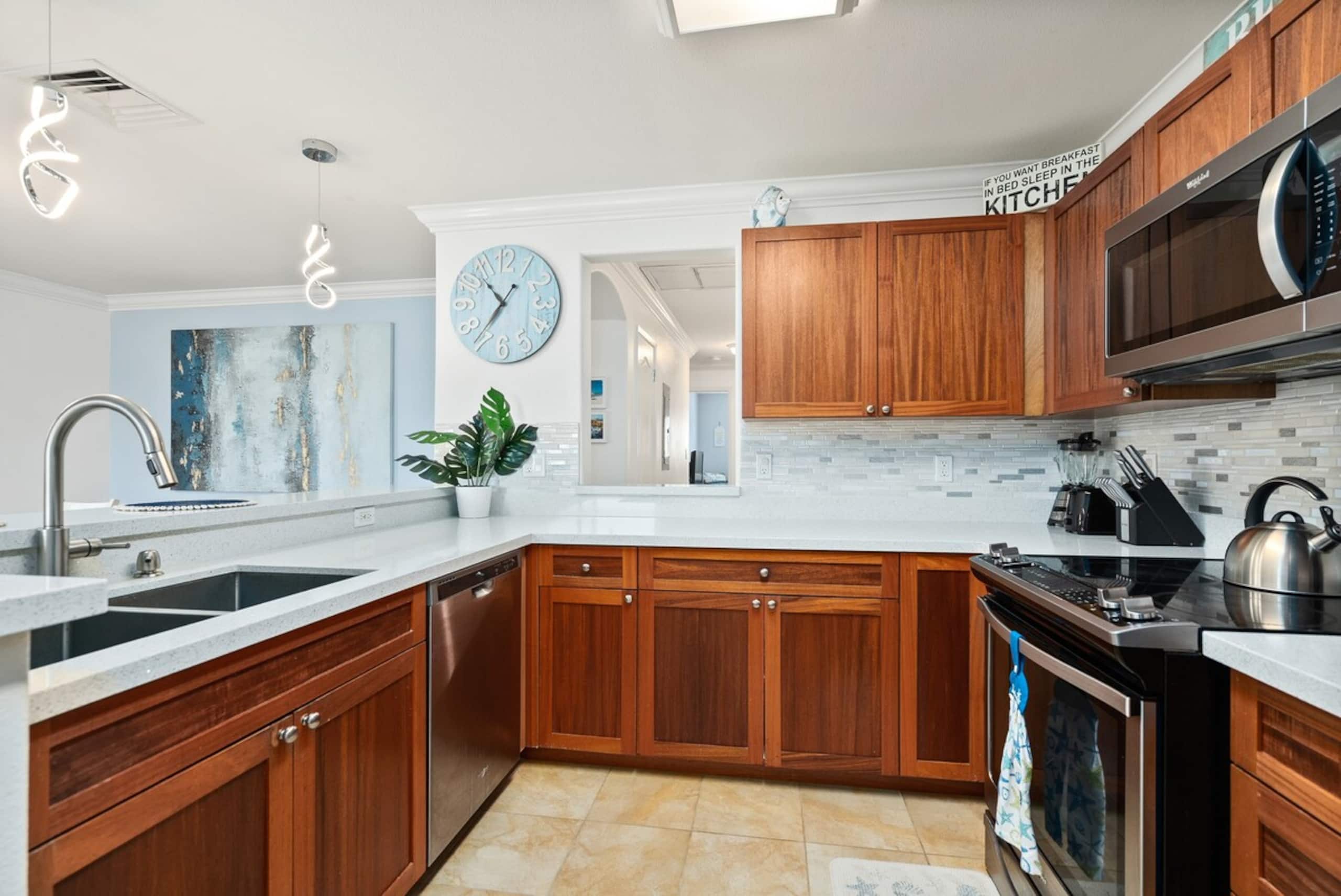 Condo in Kapolei · ★4.83 · 3 bedrooms · 5 beds · 2 private baths - Image 3