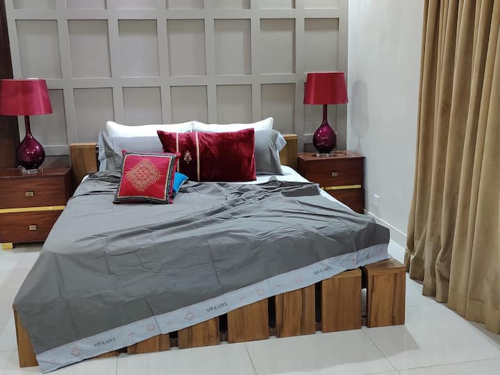 Karachi Places To Stay | Airbnb