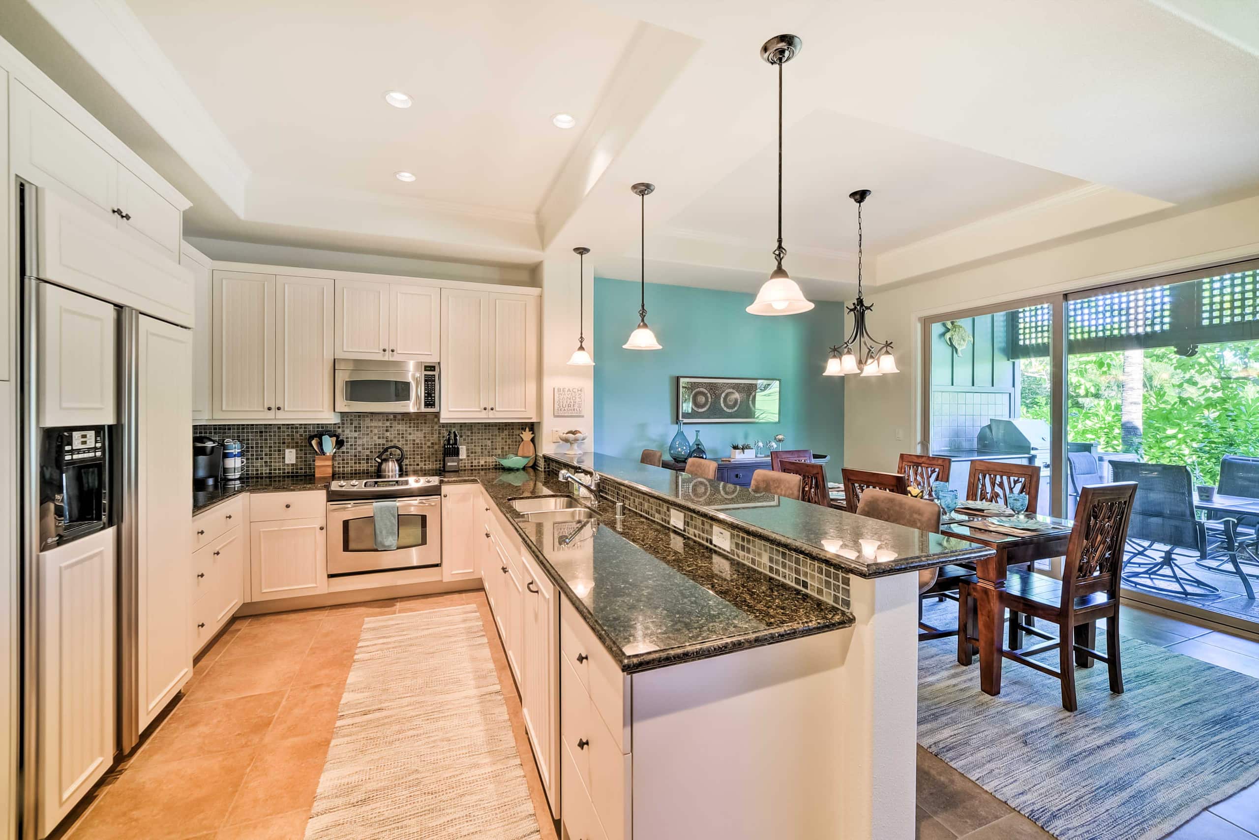 Condo in Waimea · ★4.94 · 2 bedrooms · 3 beds · 2.5 baths - Image 9