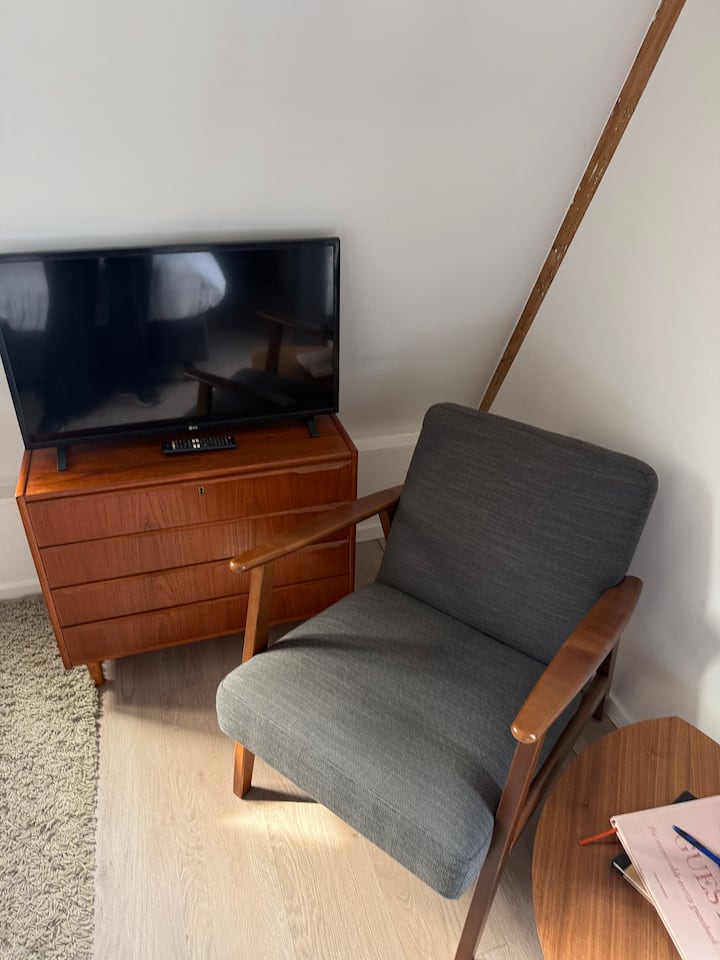 Classic Attic City Centre| Quiet, Private & Modern - Amsterdam