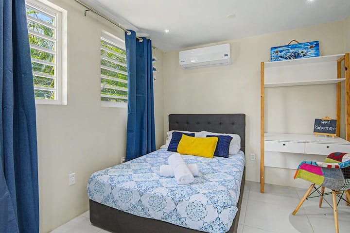Modern Tropical Studio Near Jan Thiel Beach - Curaçao