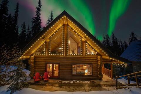 LOOR-U-INN 7 Bedroom/Luxury cedar Log Home+Hot tub
