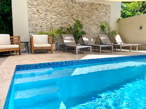 Top Airbnb: Skytop Studio~Next to Hiking Trail~New Pool in Cruz Bay