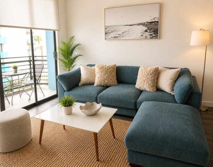 Oceanside| 2 Bed & 2 Bath | Parking |Sm Pier & 3rd - 샌타모니카