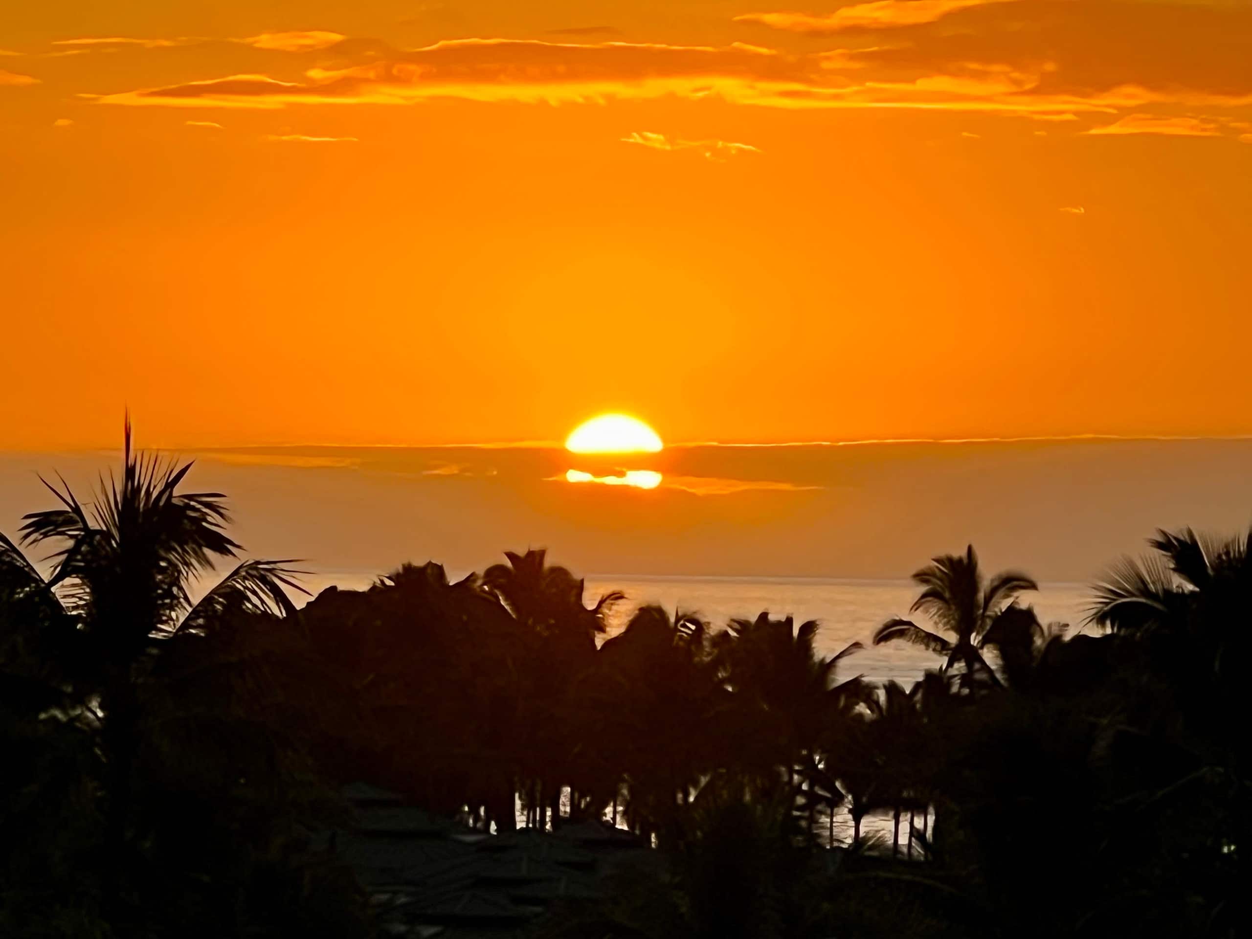 Condo in Kailua-Kona · ★4.93 · 1 bedroom · 2 beds · 2 baths - Image 24