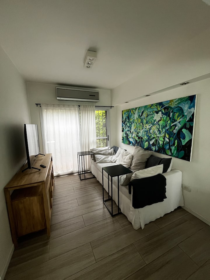 Дом с бассейном в La horqueta, san Isidro