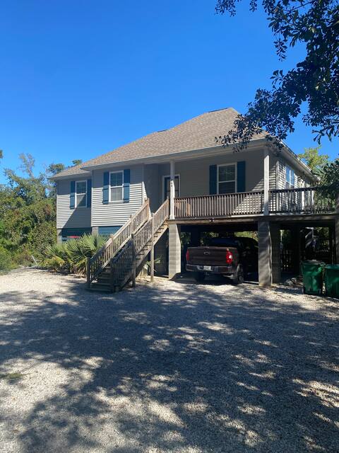 Private Lake cottage in Historic Old Mandeville