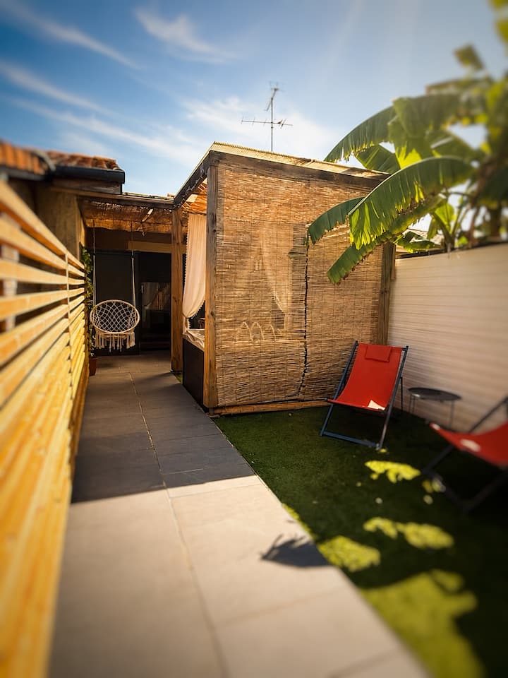 Studiocosy, Avec Patio Privatif Proche Du Lac - Soustons