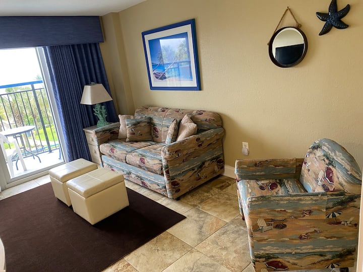 Enjoy This Beautiful Oceanfront Getaway! - Myrtle Beach