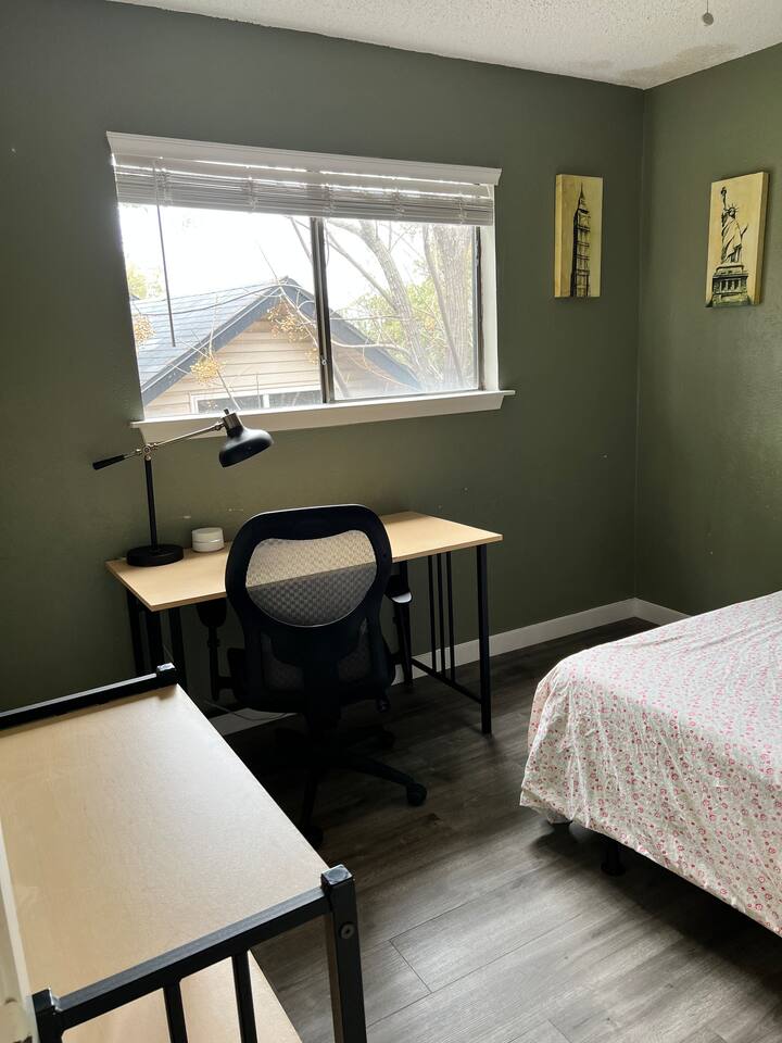 საძინებელი 3