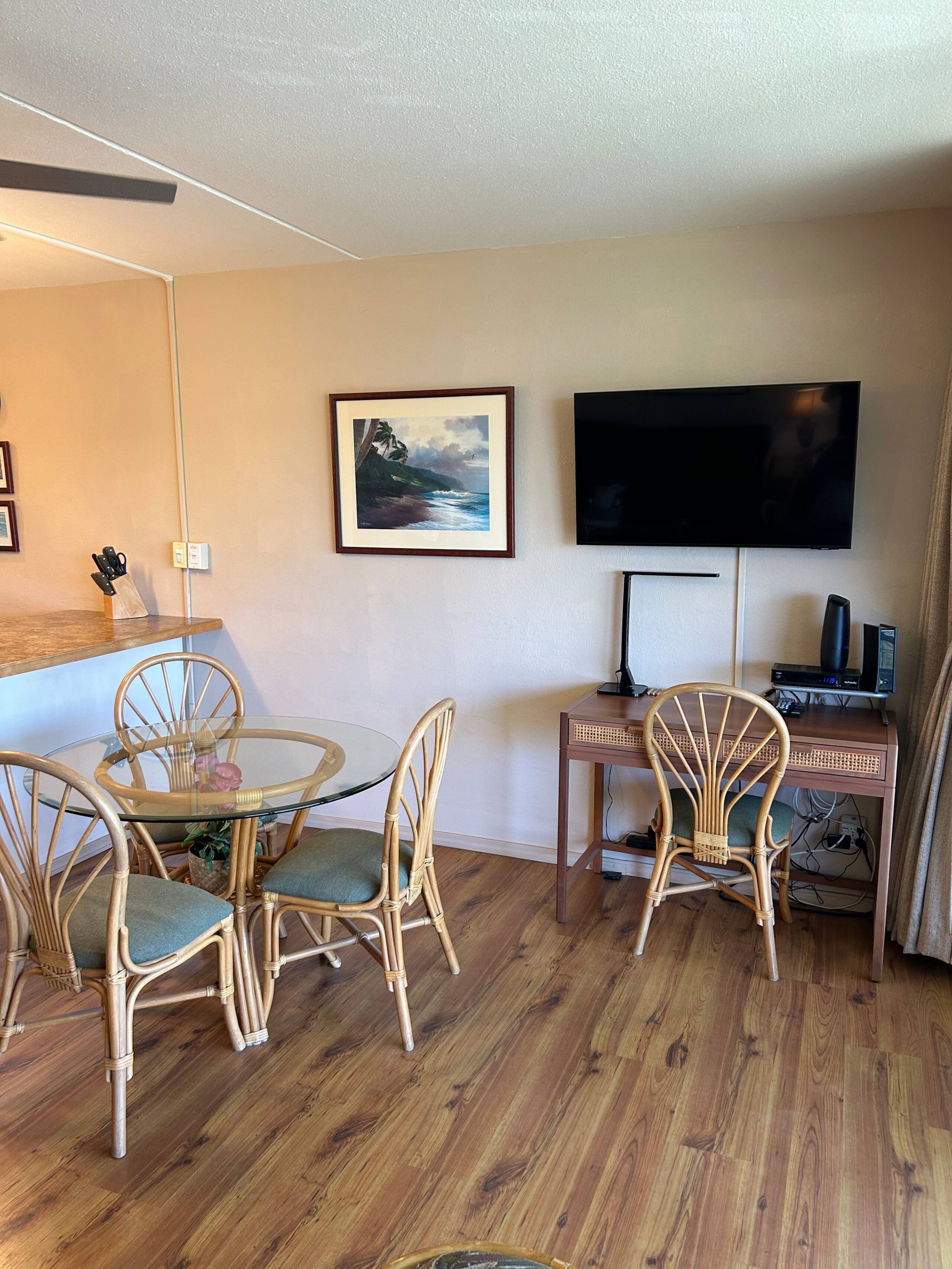 Condo in Kihei · ★4.91 · 1 bedroom · 2 beds · 1 private bath - Image 2