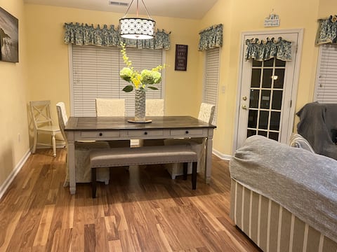 3BD/2BA 2nd flr - Dreamy Rehoboth Beach Getaway