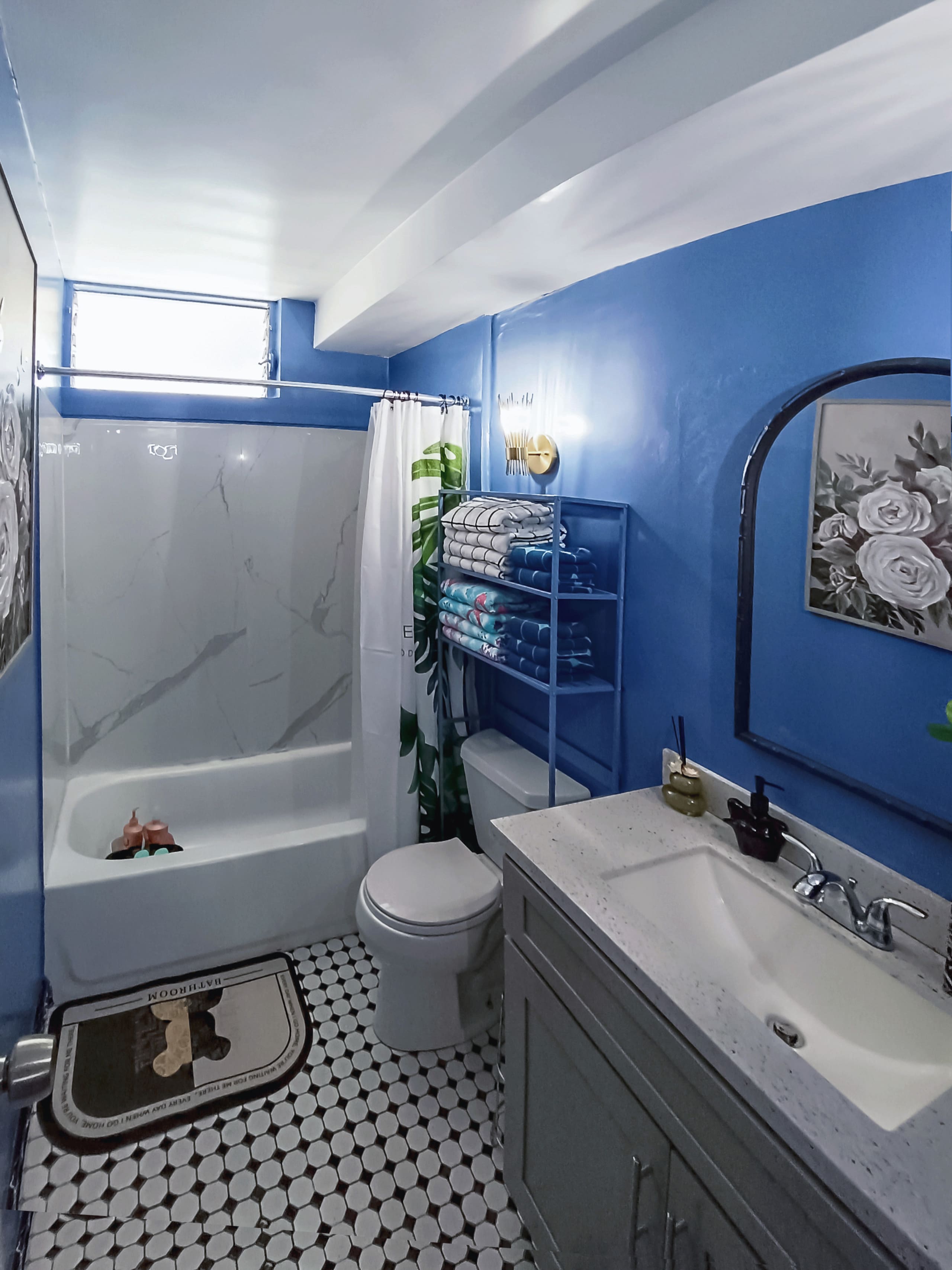 Condo in Honolulu · ★4.58 · 2 bedrooms · 4 beds · 1 private bath - Image 13