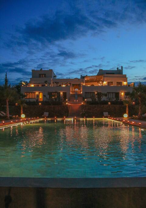 Private villa, up to 38 people, Massages, Catering