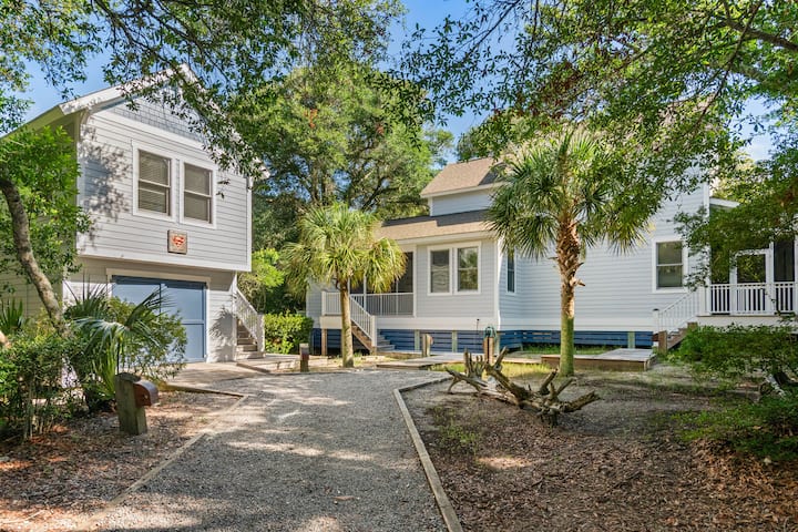 Four Bedroom Home With Private Crofter Located - Bald Head Island, NC