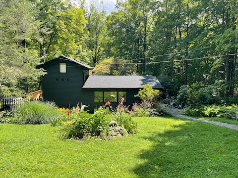 Nestled in Hudson River nature park near Kingston