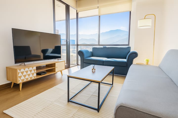 Central Haven For Concerts, Events & City Getaway - 구아델로프