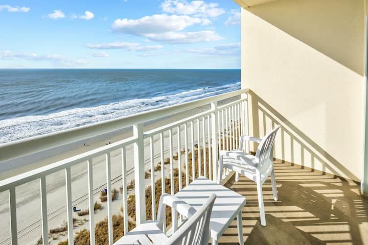 14th Floor Oceanfront Condo W/ Central Ac, Shared Pool, Wifi, Shared Hot Tub - North Myrtle Beach, SC